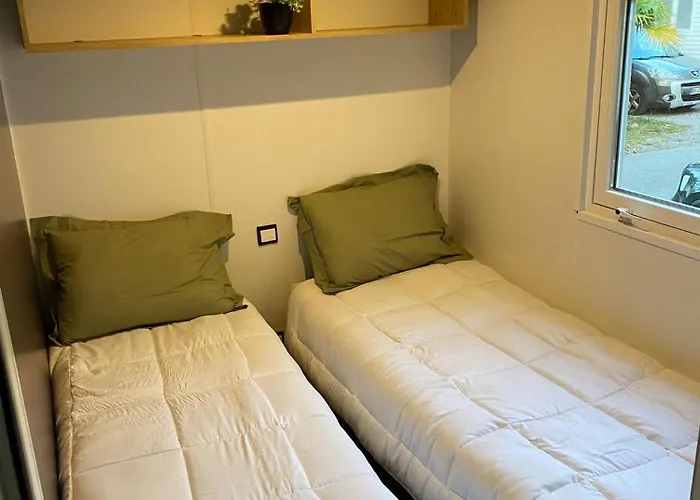 Mobilhome Proche Ocean, Piscine Chauffee Campsite